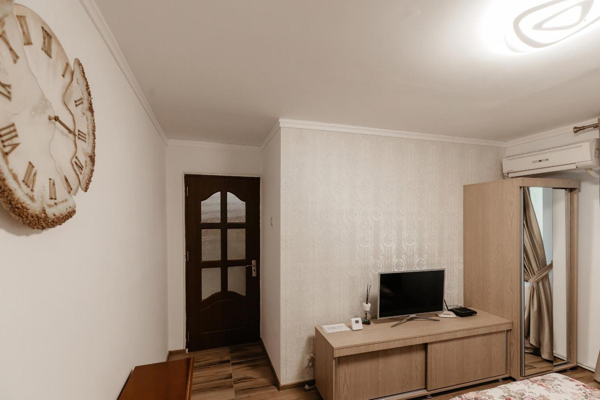 Luxury Radox Apartment Buzau City Center Eksteriør bilde