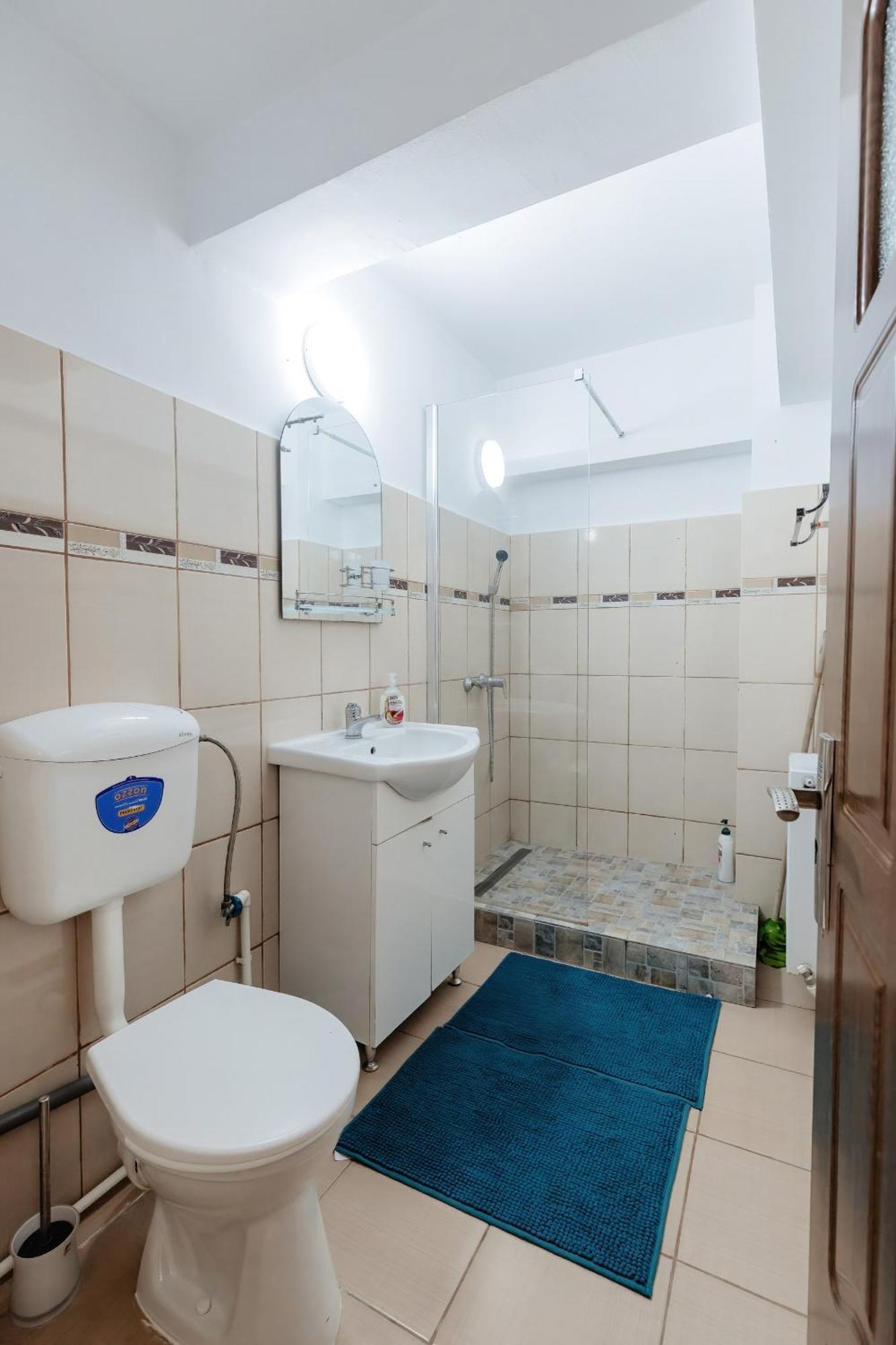 Luxury Radox Apartment Buzau City Center Eksteriør bilde
